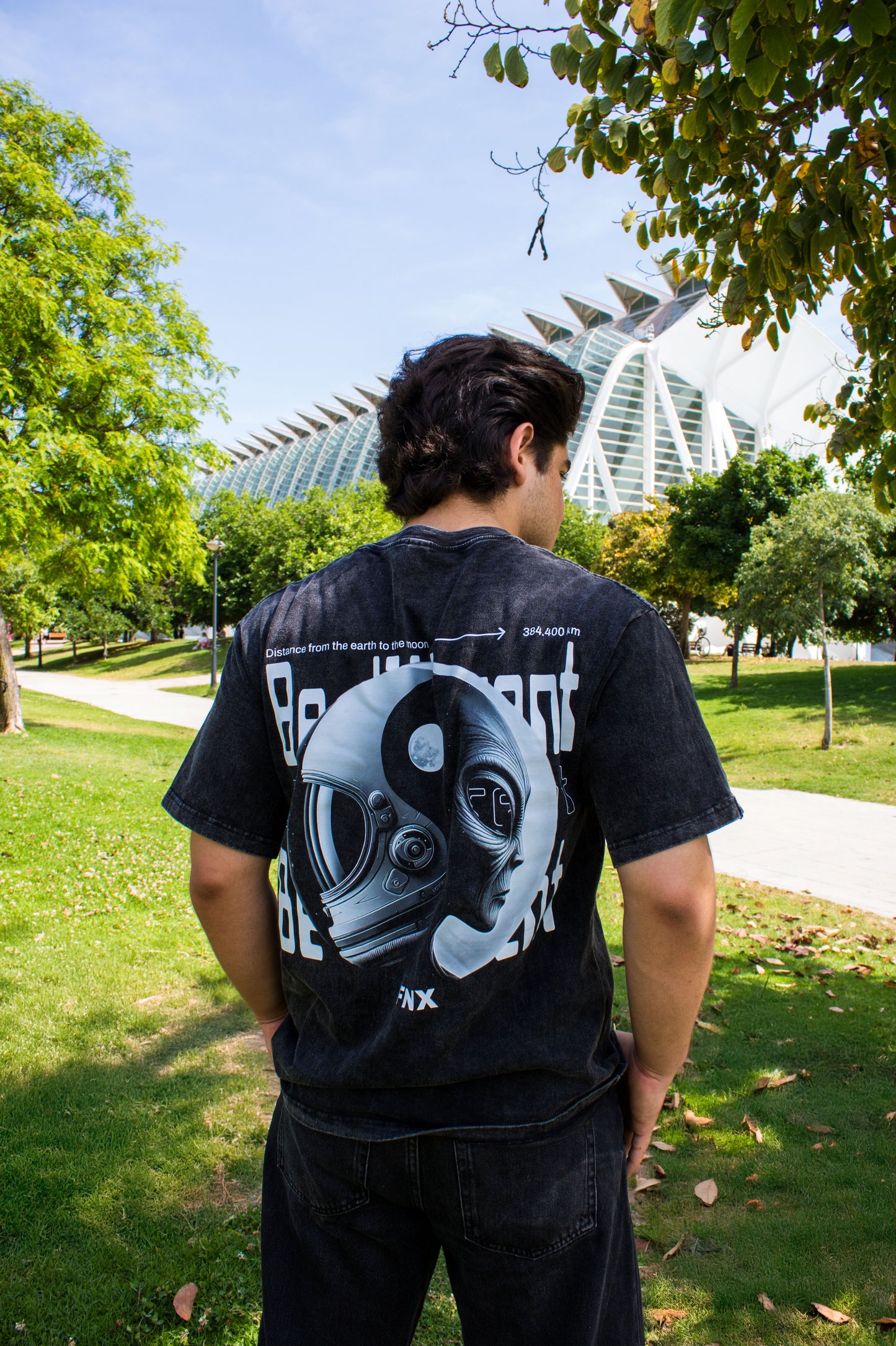Camiseta Oversized Moon Streatwear